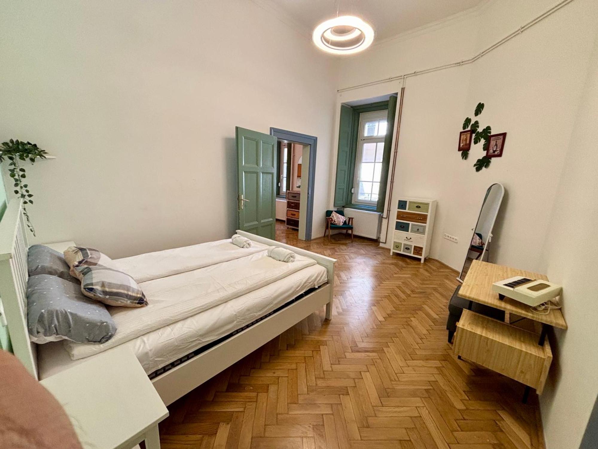 Apartman Orza *